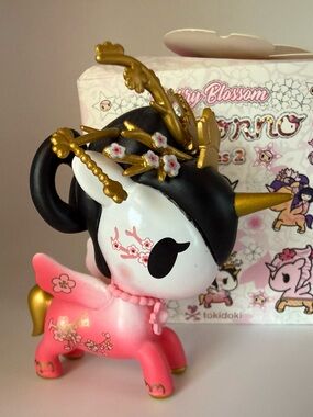 Tokidoki REGAL Cherry Blossom Series 2 Unicorno Vinyl NWB Open Blindbox